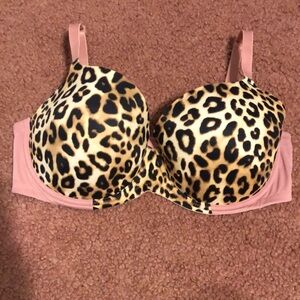 Victoria’s Secret PINK Wear Everywhere Lightly Lined Bra